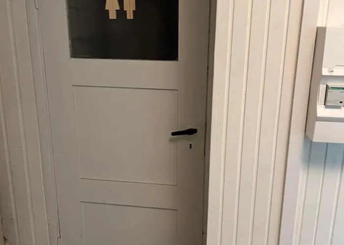 アパート Large Basement In The Middle Of